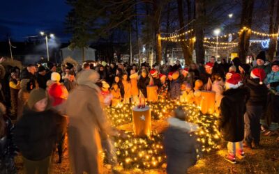 Prva adventska svijeća